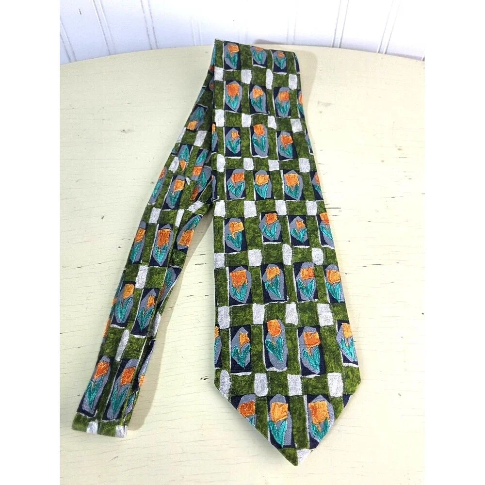 Ermenegildo Zegna Silk Tie Tulip Geometric Floral Pattern Made In Italy Designer